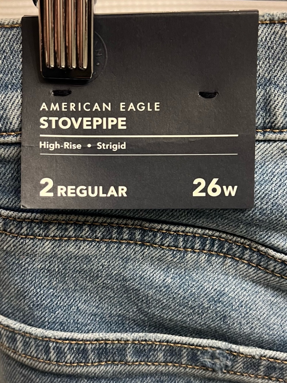 AEO high rise strigid stovepipe jeans - Picture 3 of 4